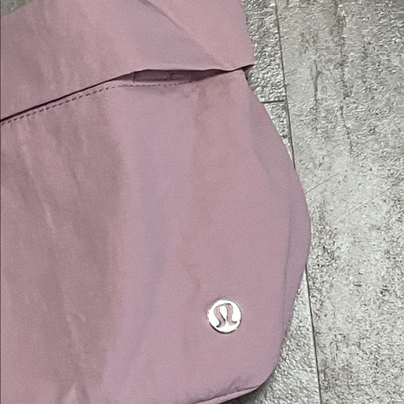 lululemon athletica Light Pink small tote bag - Picture 2 of 6